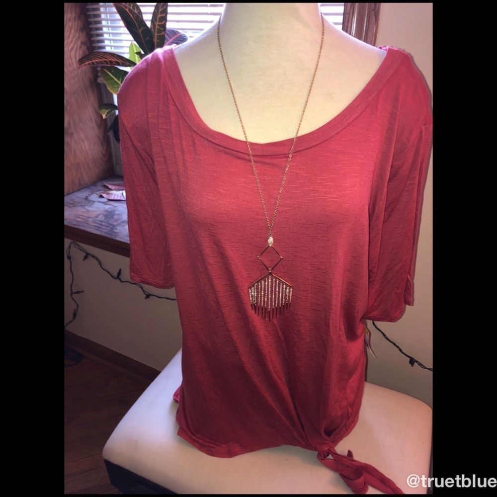 Scoop Neck Tie Tee Sz 2X & 3X - Picture 5 of 8